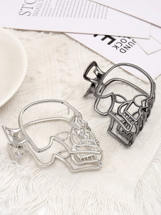 Halloween punk style metal skull hair grab hair accessories are suitable for girls and ladies to wear every day