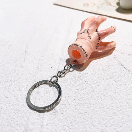 1/2pcs Halloween Novelty Hand Keychain Gothic Stitched-Up Wound Hands Keychain Bag Pendant Decoration Party Holiday Gifts