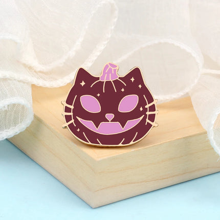 Halloween Party Enamel Brooches for Women Men Cute Ghost Pins Badges Cartoon Spooky Pet Clothes Pin Kids Backpacks Jewelry Gifts