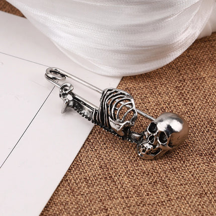 Vintage Halloween Skeleton Brooch Creative Punk Style Retro Skull Pin Clothing Accessories Spooky Gothic Skull Badge Lapel Pins