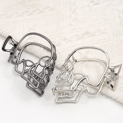 Halloween punk style metal skull hair grab hair accessories are suitable for girls and ladies to wear every day