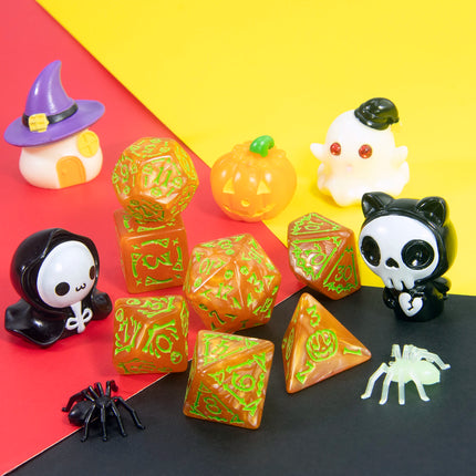 7pcs DND Dice Halloween Theme Dice for Board Game As Holiday Gift Polyhedral Dice D4-D20