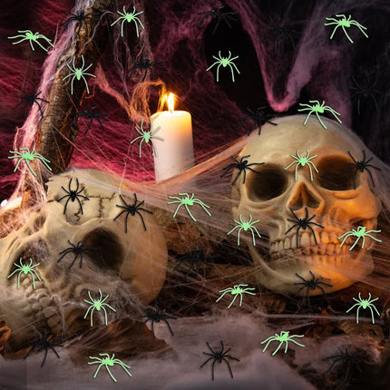 50/100Pcs Halloween Spider Scary Luminous Glow Spider for Halloween Party Home Indoor Outdoor Web Decoration Haunted House Props