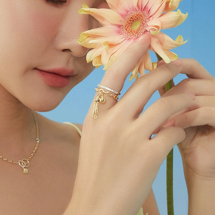 Fashion Gold-Color Open Adjustable Ring With Tassel For Women Fashion Classic Hollowed Rhinestone Tassel Ring Jewelry Gift